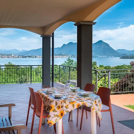 Grazia - Bilocale Con Vista E Giardino Apartment Baveno