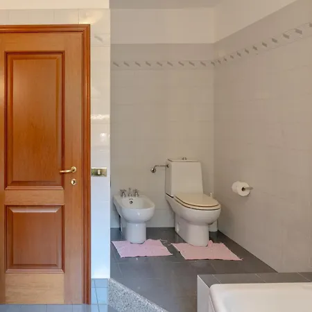 Grazia - Bilocale Con Vista E Giardino Apartment *