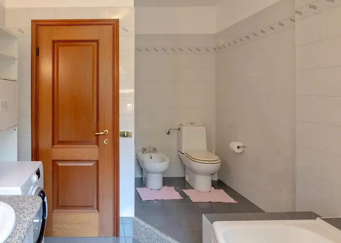 Grazia - Bilocale Con Vista E Giardino Lejlighed *