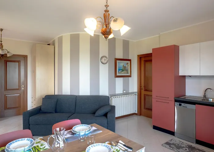 Grazia - Bilocale Con Vista E Giardino Apartament Baveno