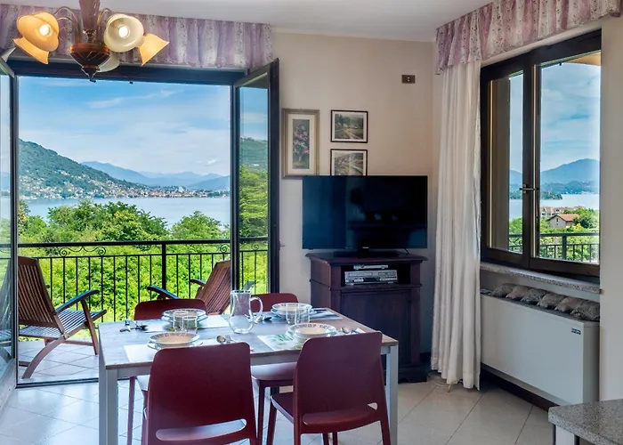 Grazia - Bilocale Con Vista E Giardino